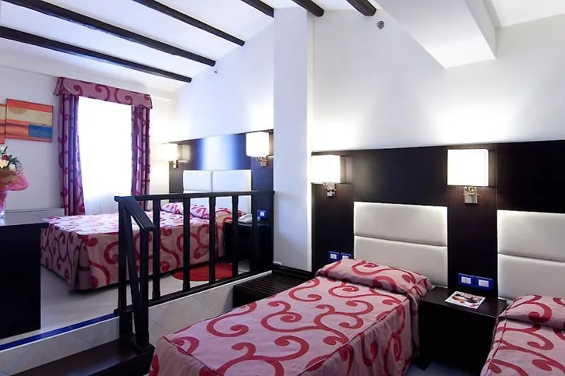Hotel Anglo Americano Rome 4*,